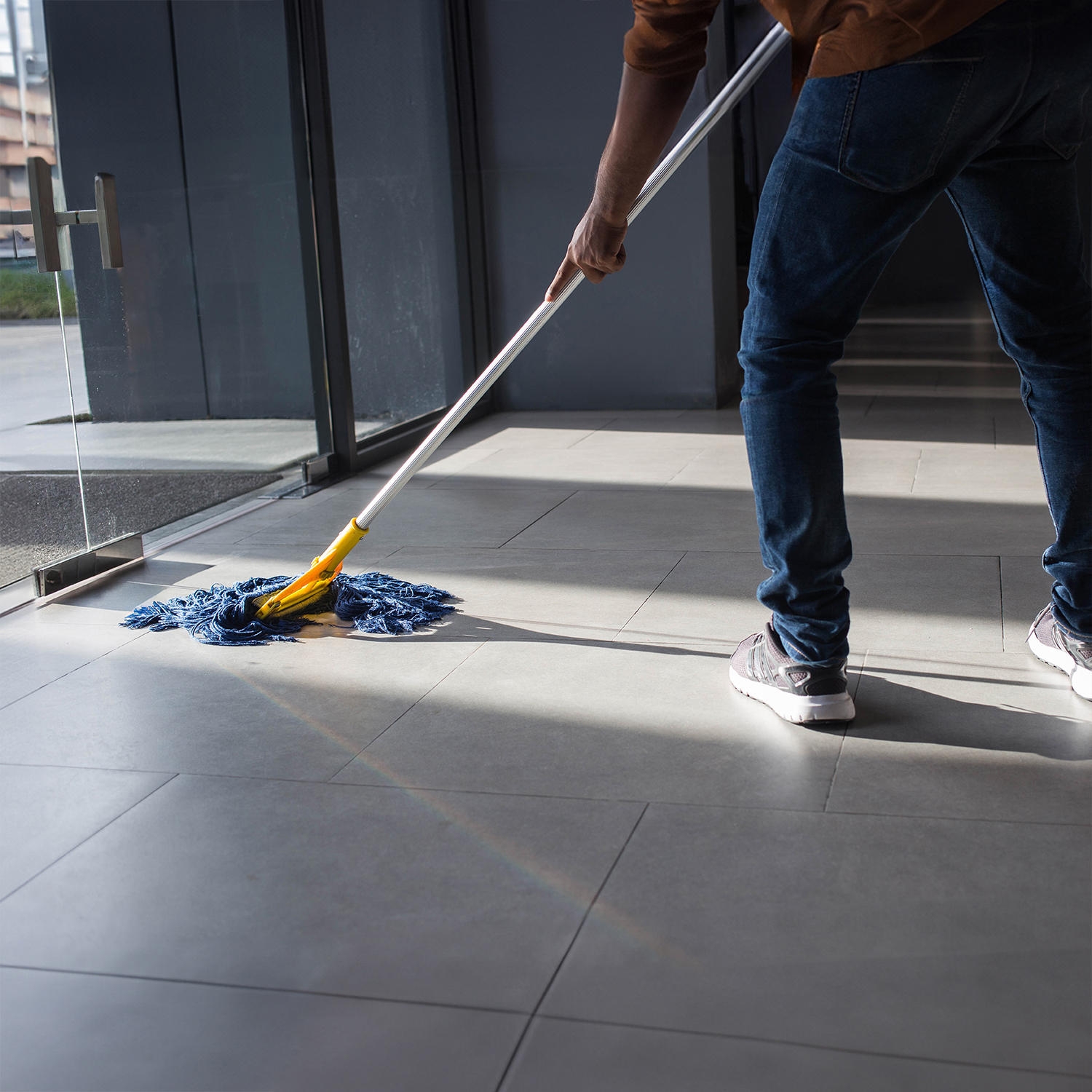 Member's Mark Floor Cleaner and Degreaser 1 gal., Choose Pack Size - Image 5