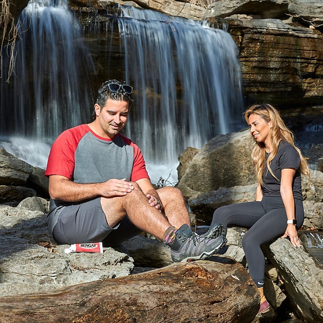 Bengay Ultra Strength Pain-Relieving Cream, 4 oz., 2 pk. - Image 4