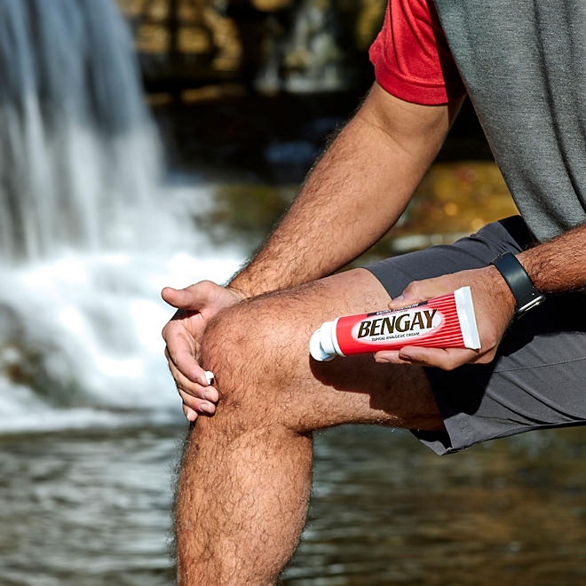 Bengay Ultra Strength Pain-Relieving Cream, 4 oz., 2 pk. - Image 5