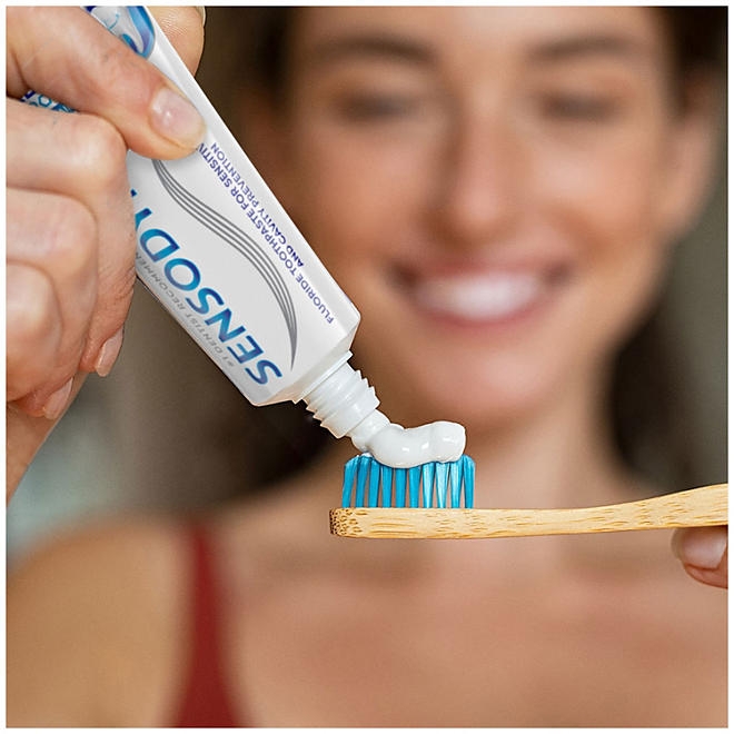 Sensodyne Repair & Protect Toothpaste for Sensitive Teeth, 3.4 oz., 5 pk. - Image 11