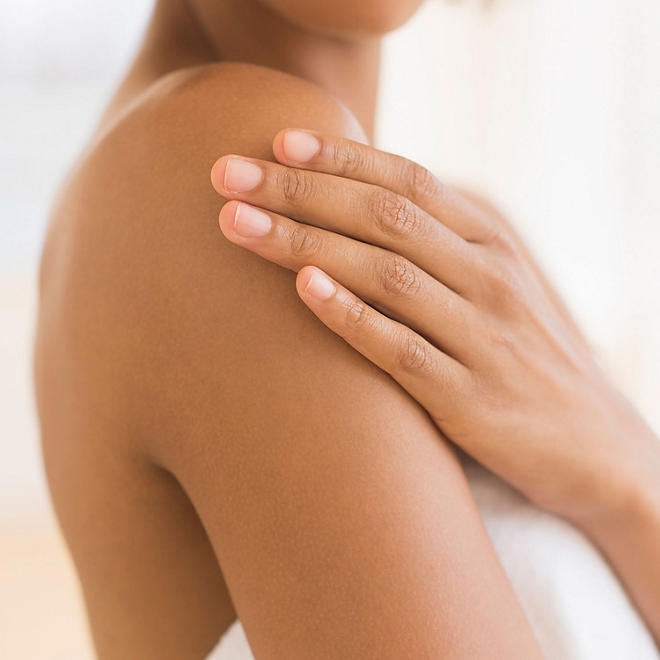 Olay Fresh Outlast Body Wash with Vitamin B3 Complex, 23.6 fl. oz., 3 pk. - Image 8