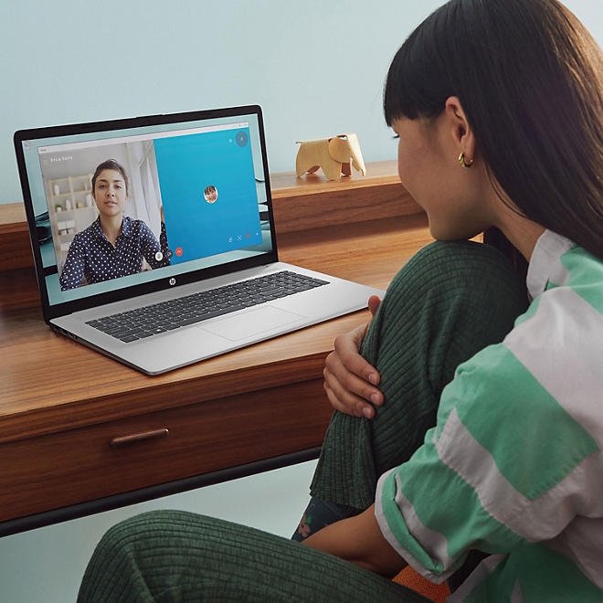 HP 17.3" Windows Laptop - Full HD IPS Screen - Intel Core i7 - 16GB RAM - 512GB SSD - 2-Year HP Care Pack Warranty with 2-Year Accidental Damage Protection - Image 11