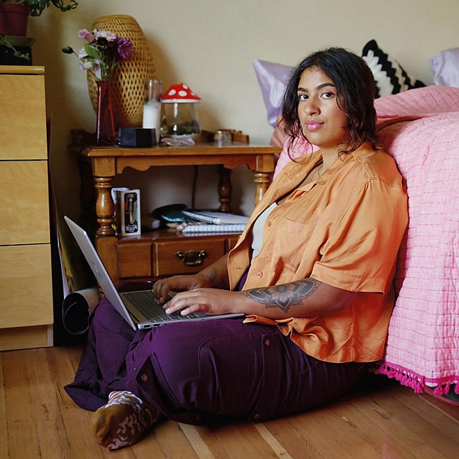 HP 15.6" FHD Touchscreen Laptop | Intel Core Ultra 7 | 16GB RAM | 512GB SSD | Windows 11 | 2-Yr HP Care Pack Warranty w/Accidental Damage Protection - Image 10