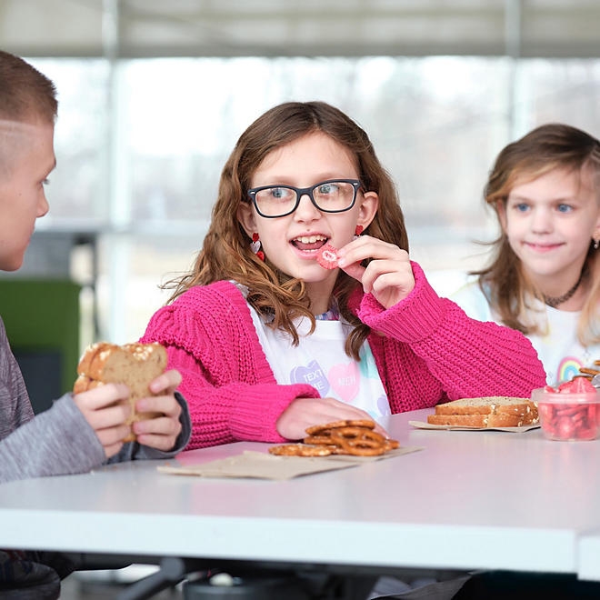 Member's Mark Freeze Dried Strawberry Slices, 3 oz. - Image 6