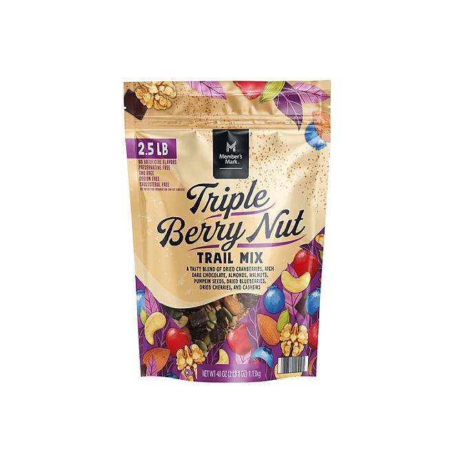 Member's Mark Triple Berry Nut Trail Mix, 40 oz. - Image 2