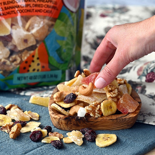 Member's Mark Tropical Trail Mix, 48 oz. - Image 9