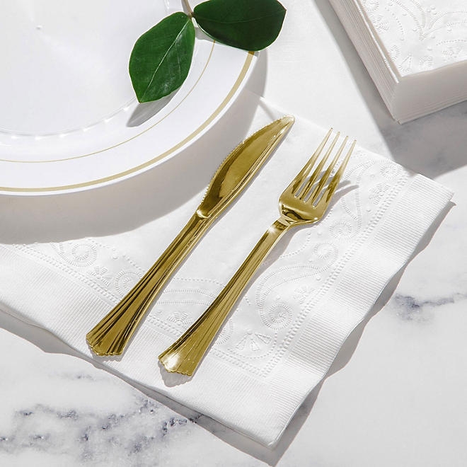 Member's Mark Ultra Premium 3-Ply White Dinner Napkins, 4 pks., 80 napkins/pk. - Image 5